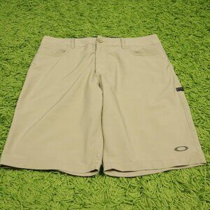 Vintage Oakley Performance Shorts Tan Color  Size 34